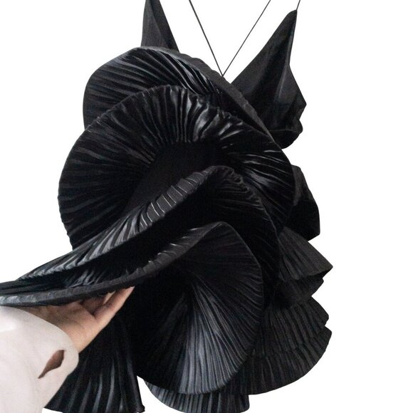 Anthropologie Maeve Black Ruffled Tiered Mini Dress With Spaghetti Straps & Plun - Picture 12 of 16